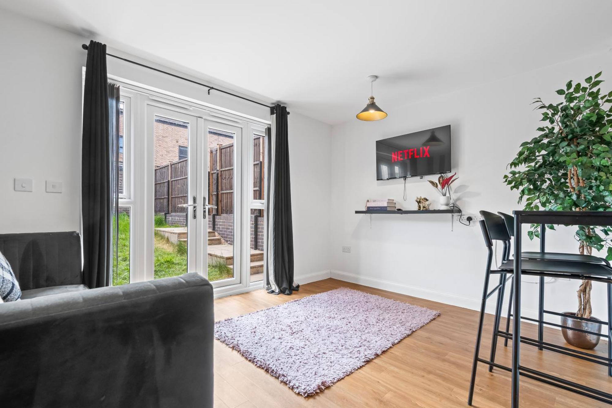Lotus Haus - Wellington Homes - With Off Road Parking Birmingham Luaran gambar